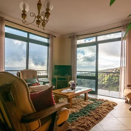 Madeira Casa Do Vale Апартаменты Кальета